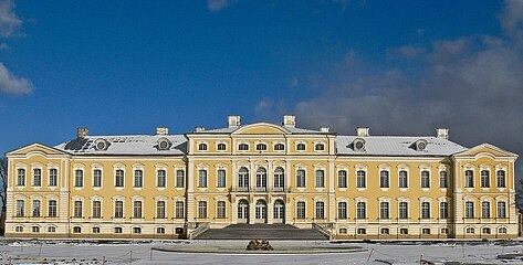 Bartolomeo Rastrelli, Rundālen palatsi, 1730-luku, Bauskan lähellä Latviassa.