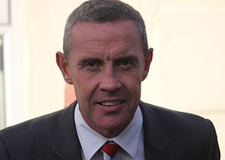 <span class="mw-page-title-main">David Weir (Scottish footballer)</span> Scottish footballer (born 1970)