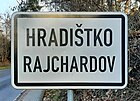 Čeština: Rajchardov, část obce Hradištko English: Rajchardov, part of Hradištko, Czech Republic.