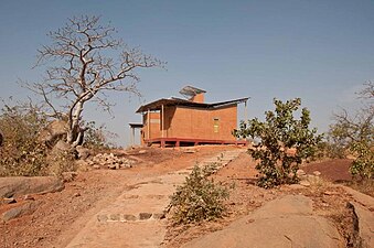 Un dels mòduls per allotjar mestres al Village Opéra d'Ouagadougou.