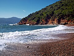 La droite de la plage de E gratelle.