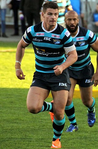 <span class="mw-page-title-main">Stevie Ward</span> English RL administrator and former professional rugby league footballer