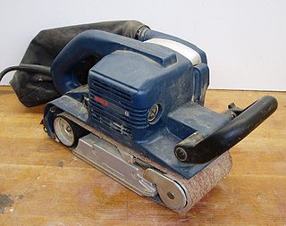 <span class="mw-page-title-main">Belt sander</span> Power tool