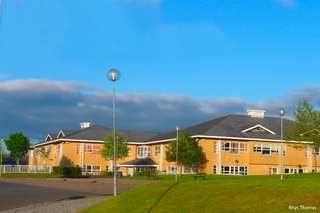 <span class="mw-page-title-main">Bro Myrddin Welsh Comprehensive School</span> State school in Carmarthenshire, Wales