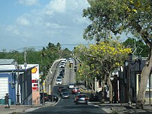 Bridge on Calle Méndez Vigo (PR-6165) in Dorado