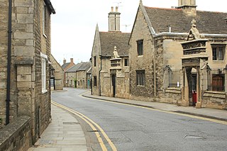 <span class="mw-page-title-main">Oundle</span> Market town and civil parish in Northamptonshire, England