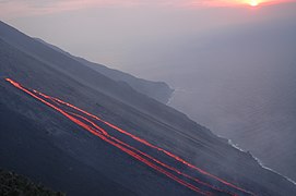 ストロンボリ山