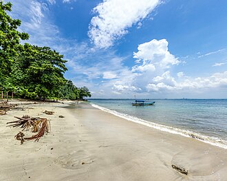 Karang Bolong Beach (Nusa Kambangan)