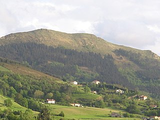 <span class="mw-page-title-main">Buruntza</span> Mountain in the Basque Country