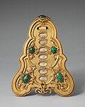 British calendar, 1851, gilt bronze and malachite, height: 20.3 cm, Metropolitan Museum of Art (New York City)