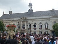 Mairie (town hall).