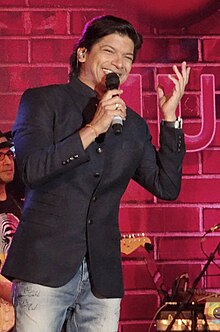 Shaan performing Live at Alive India in Concert (Bangalore) in December 2015