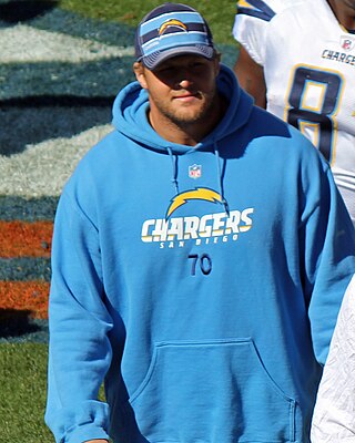 <span class="mw-page-title-main">Stephen Schilling</span> American football player (born 1988)