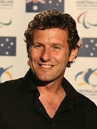 <span class="mw-page-title-main">Adam Hills</span> Australian comedian and radio and television presenter