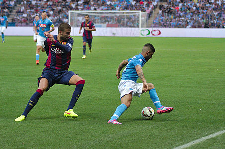 Deux footballeurs en 2014