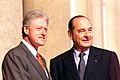 Clinton Ranskan presidentin Jacques Chiracin Pariisissa vuonna 1999.