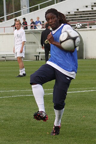 <span class="mw-page-title-main">Gavin Glinton</span> Turks and Caicos Islands footballer (born 1979)