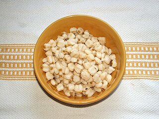 <span class="mw-page-title-main">Hominy</span> Dried nixtamalized corn consumed as food