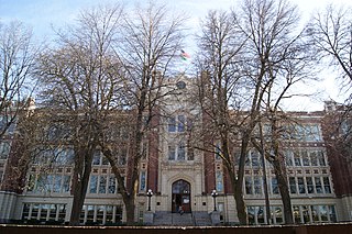 <span class="mw-page-title-main">Lewis and Clark High School</span> United States historic place