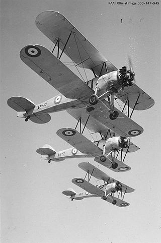 <span class="mw-page-title-main">Avro 643 Cadet</span> Avro training aircraft