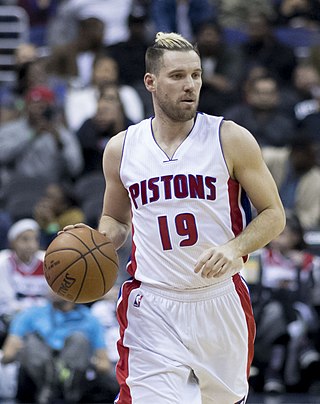 <span class="mw-page-title-main">Beno Udrih</span> Slovenian basketball player (born 1982)