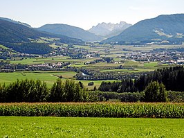 Uitzicht op het Pustertal bij St. Georgen (Bruneck)