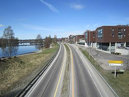 Riksvei 2 bij Elverum, langs de Glomma