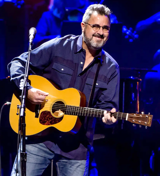 <span class="mw-page-title-main">Vince Gill</span> American musician (born 1957)