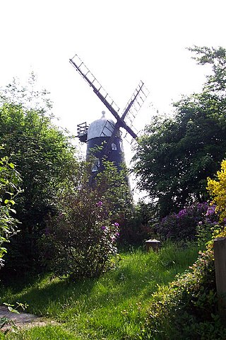 <span class="mw-page-title-main">Ewhurst, Surrey</span> Village in Surrey, England