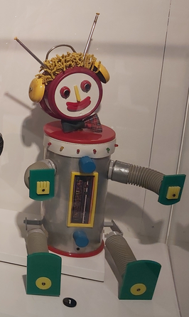 Robin de Robot maakte in deze serie zijn debuut