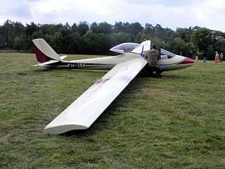 <span class="mw-page-title-main">N.V. Vliegtuigbouw 013 Sagitta</span> Dutch glider