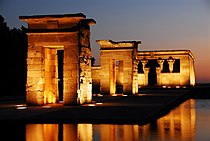 O ténpio de Debod, làccia egiçiànn-a pe l'agiùtto a spostâ o ténpio de Abu Simbel