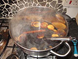 Wassail Hot mulled cider