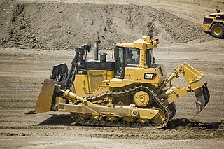 <span class="mw-page-title-main">Caterpillar D9</span> Large bulldozer