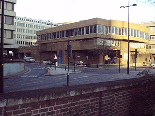 <span class="mw-page-title-main">Mermaid Theatre</span> Former theatre in London, England