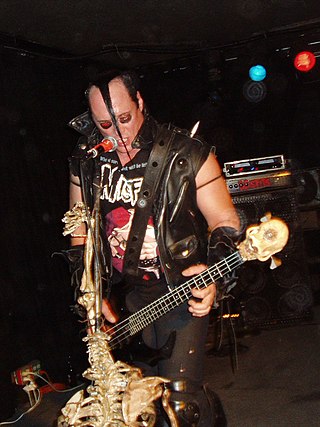 <span class="mw-page-title-main">Devilock</span> Hairstyle