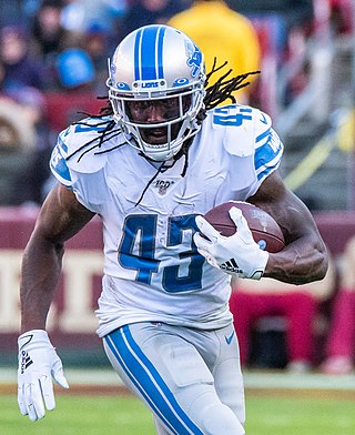 <span class="mw-page-title-main">Bo Scarbrough</span> American football player (born 1994)