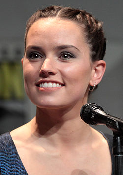 Daisy Ridley vid San Diego Comic-Con 2015.