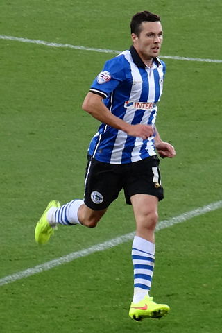 <span class="mw-page-title-main">Don Cowie (footballer)</span> Scottish footballer and coach