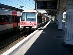 Train MI 79 de la ligne B à quai.