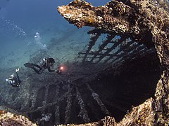 L'épave du SS Carnatic (en), construit en 1862, au fond de la mer Rouge.