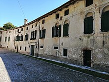 Palazzo Zaro