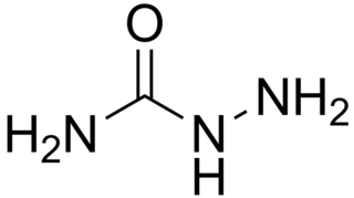 <span class="mw-page-title-main">Semicarbazide</span> Chemical compound