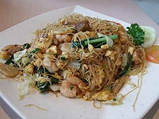 <span class="mw-page-title-main">Bihun goreng</span> Southeast Asian fried rice vermicelli dish