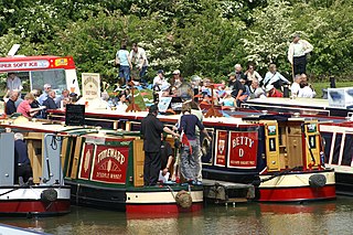 <span class="mw-page-title-main">Crick Boat Show</span>