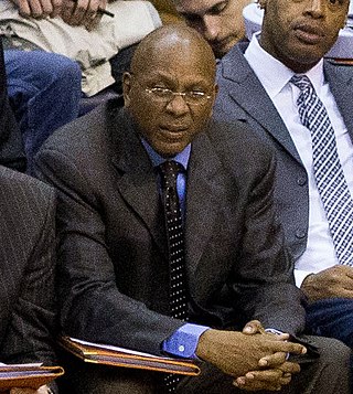 <span class="mw-page-title-main">Darrell Walker</span> American college basketball coach and former player