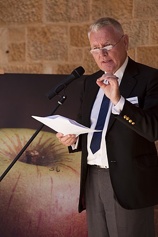 <span class="mw-page-title-main">David Mabberley</span> British botanist (born 1948)