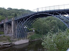 Abraham Darby II, Iron Bridge, Coalbrookdale. Premier grand pont métallique au monde.- 1779 - fonte