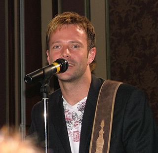 <span class="mw-page-title-main">James Fox (singer)</span> Musical artist