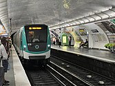 MF 01 rolling stock at République